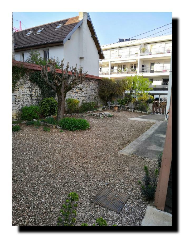Bnbesak La Gare Viotte Besancon Ngoại thất bức ảnh